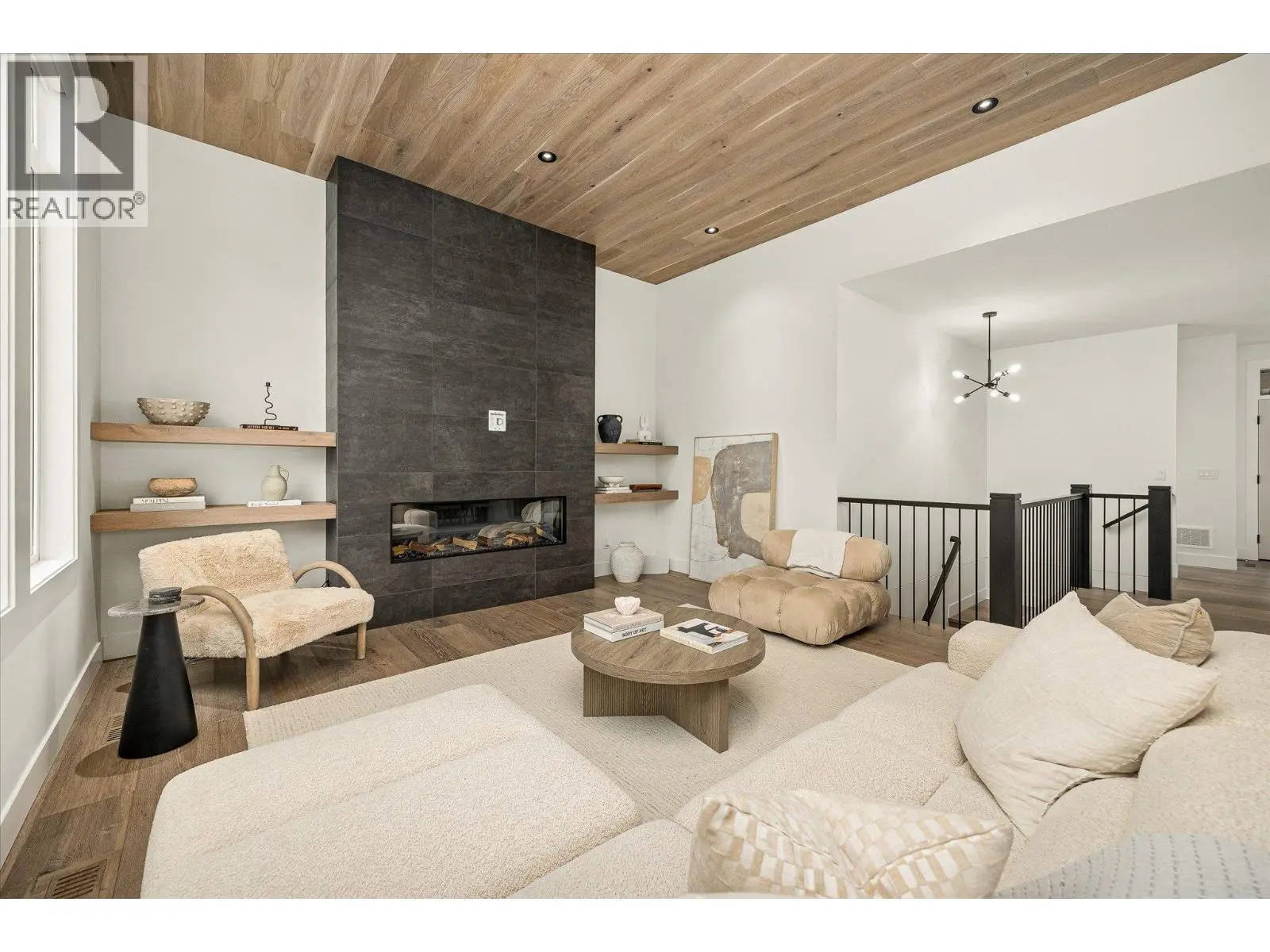 1437 April Springs Court. Kelowna, British Columbia