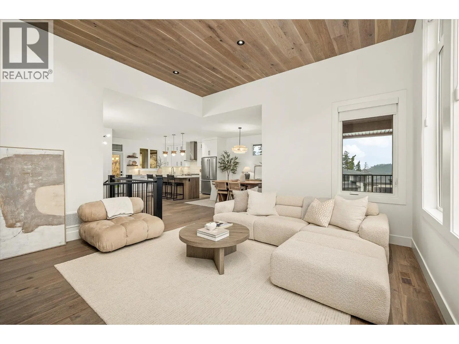 1437 April Springs Court. Kelowna, British Columbia