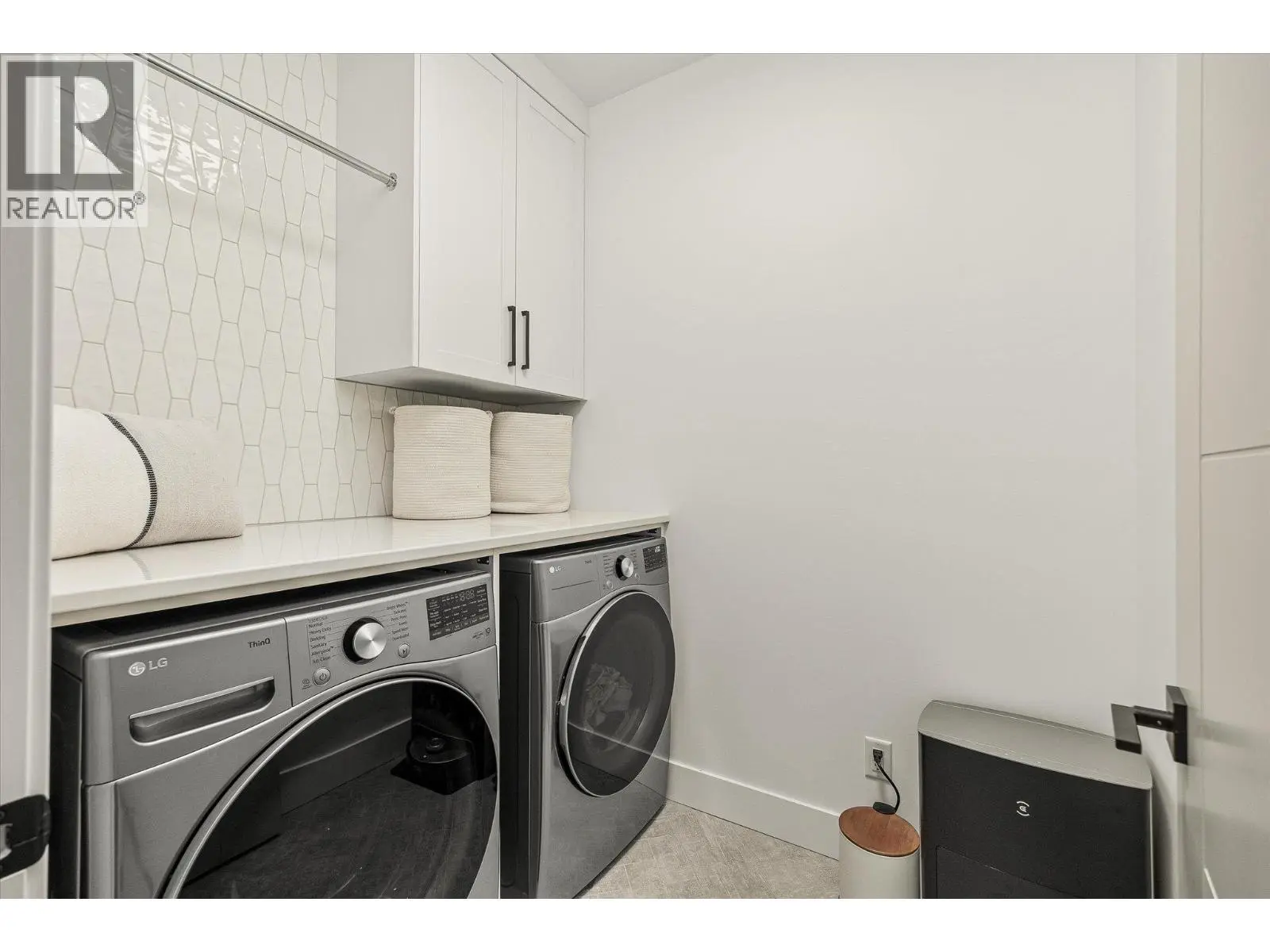 1437 April Springs Court. Kelowna, British Columbia