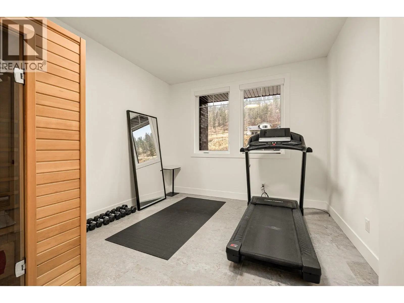 1437 April Springs Court. Kelowna, British Columbia
