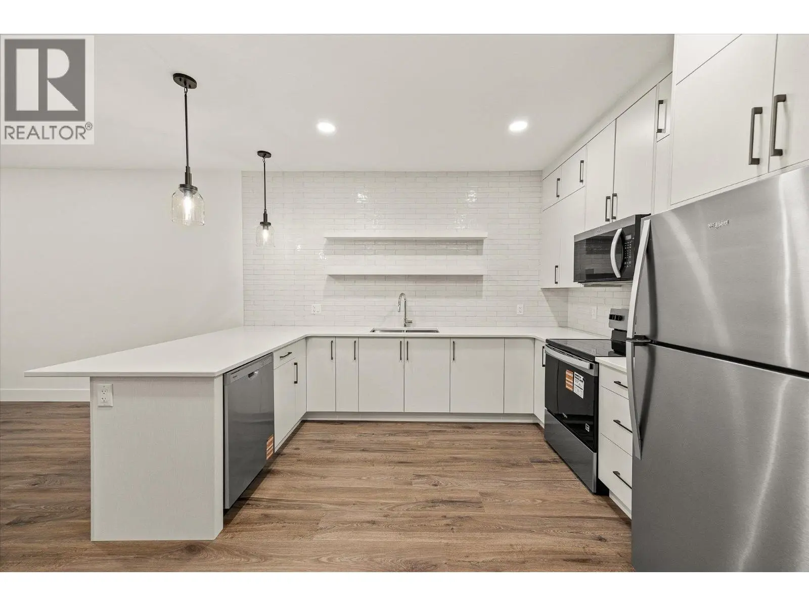 1437 April Springs Court. Kelowna, British Columbia