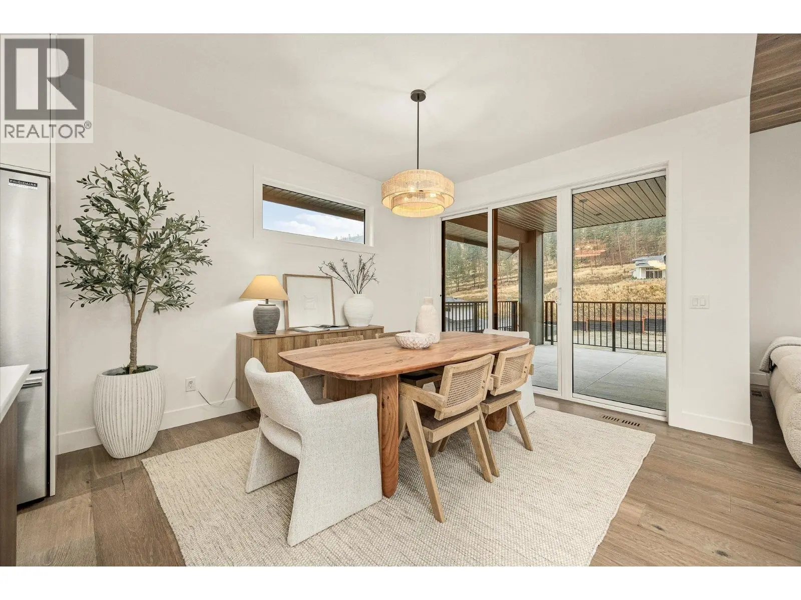 1437 April Springs Court. Kelowna, British Columbia