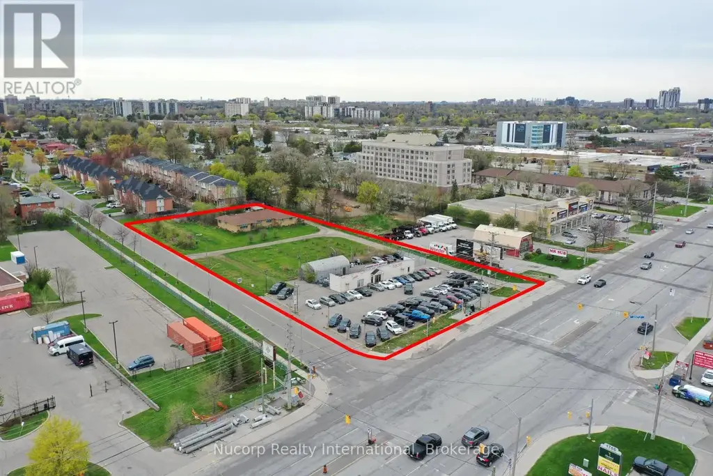 1721 Dundas Street E, Mississauga (Dixie)