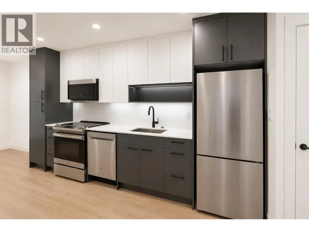 1380 Pridham Avenue Unit# 310, Kelowna