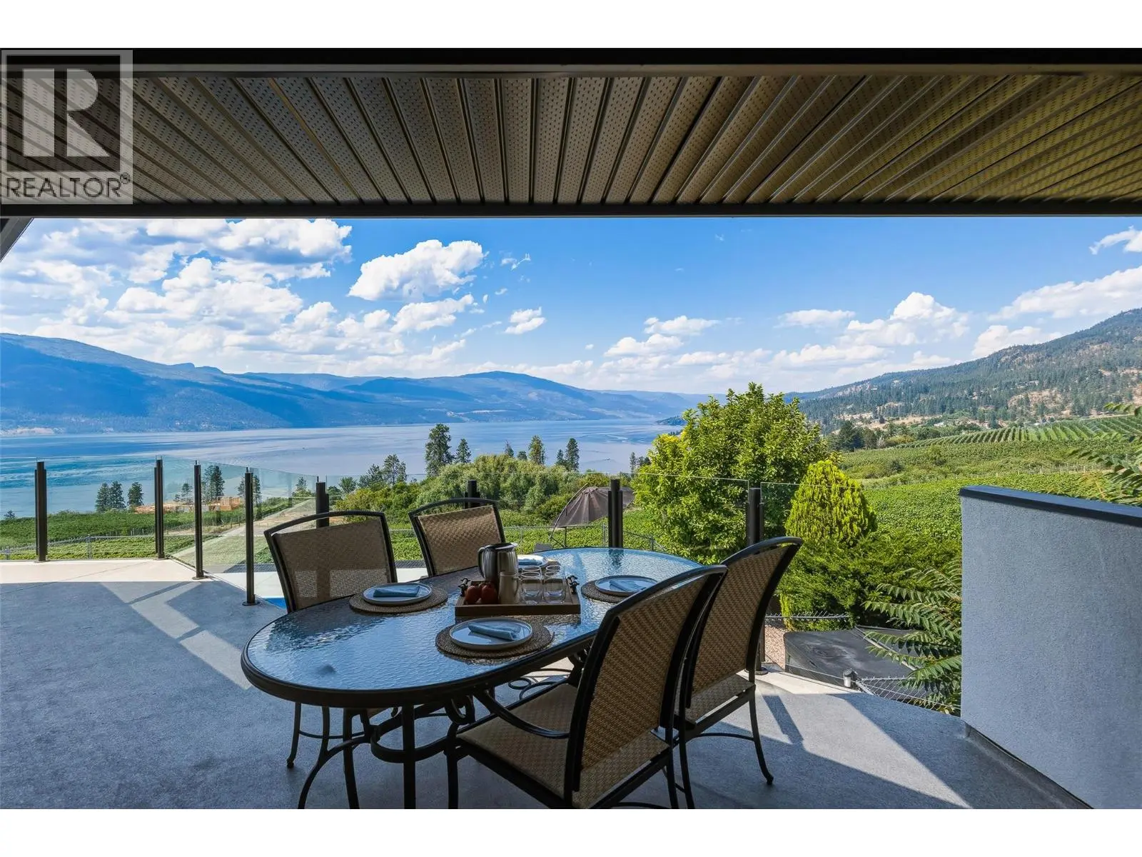 1090 Camp Road. Lake Country, British Columbia