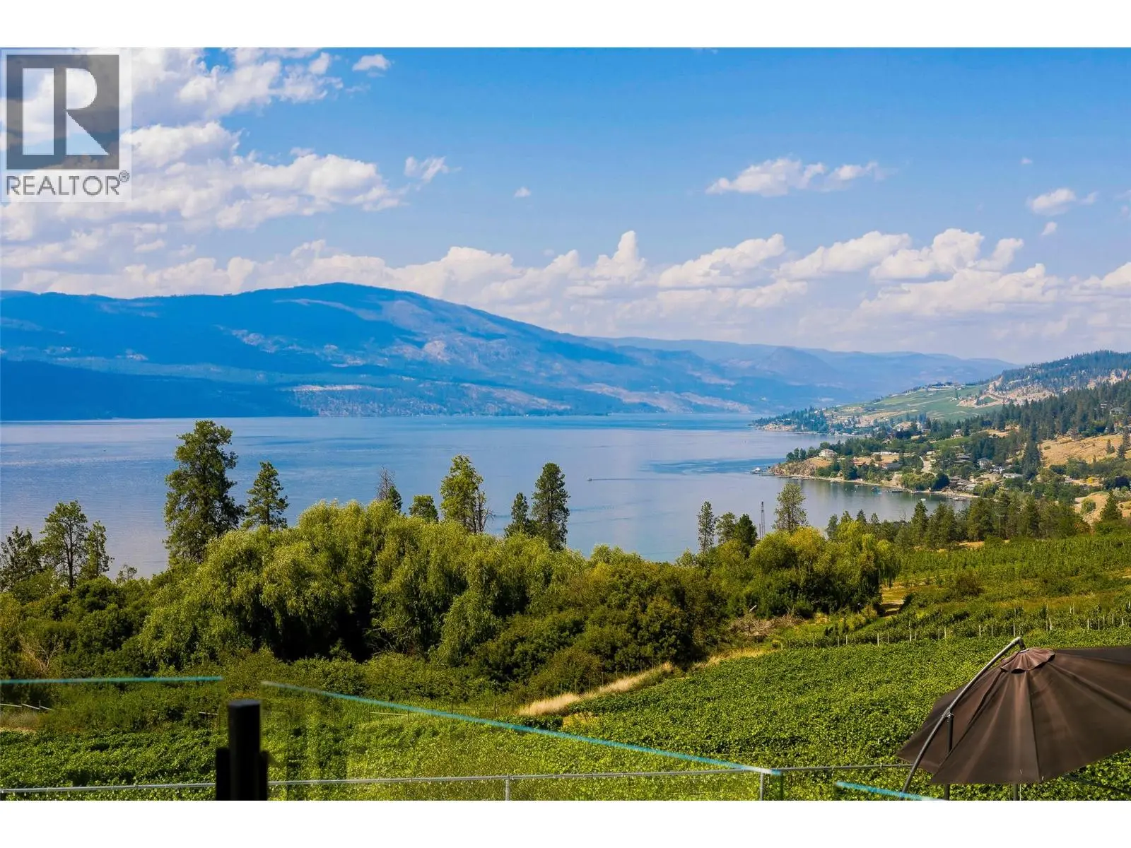 1090 Camp Road. Lake Country, British Columbia