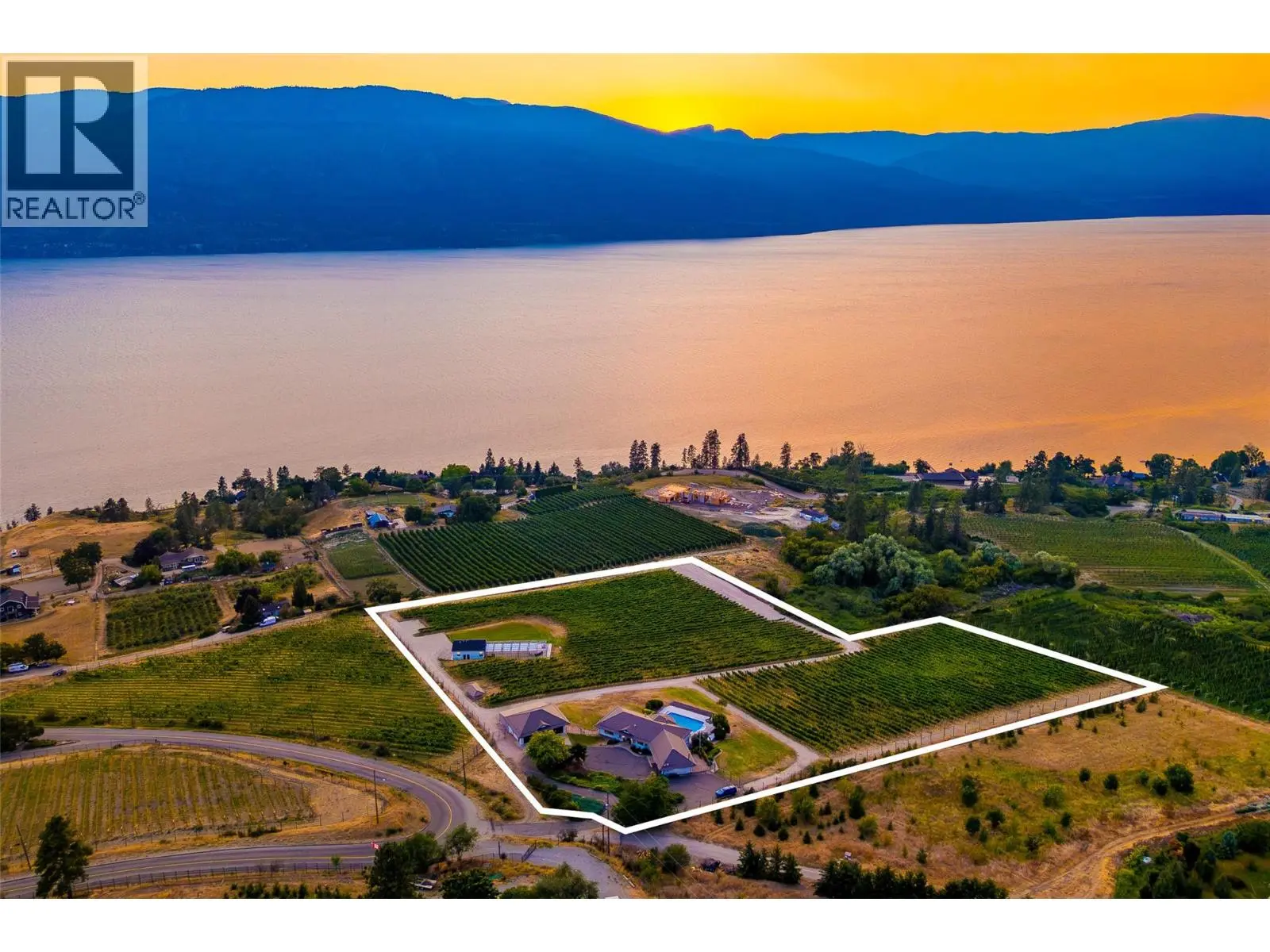 1090 Camp Road. Lake Country, British Columbia