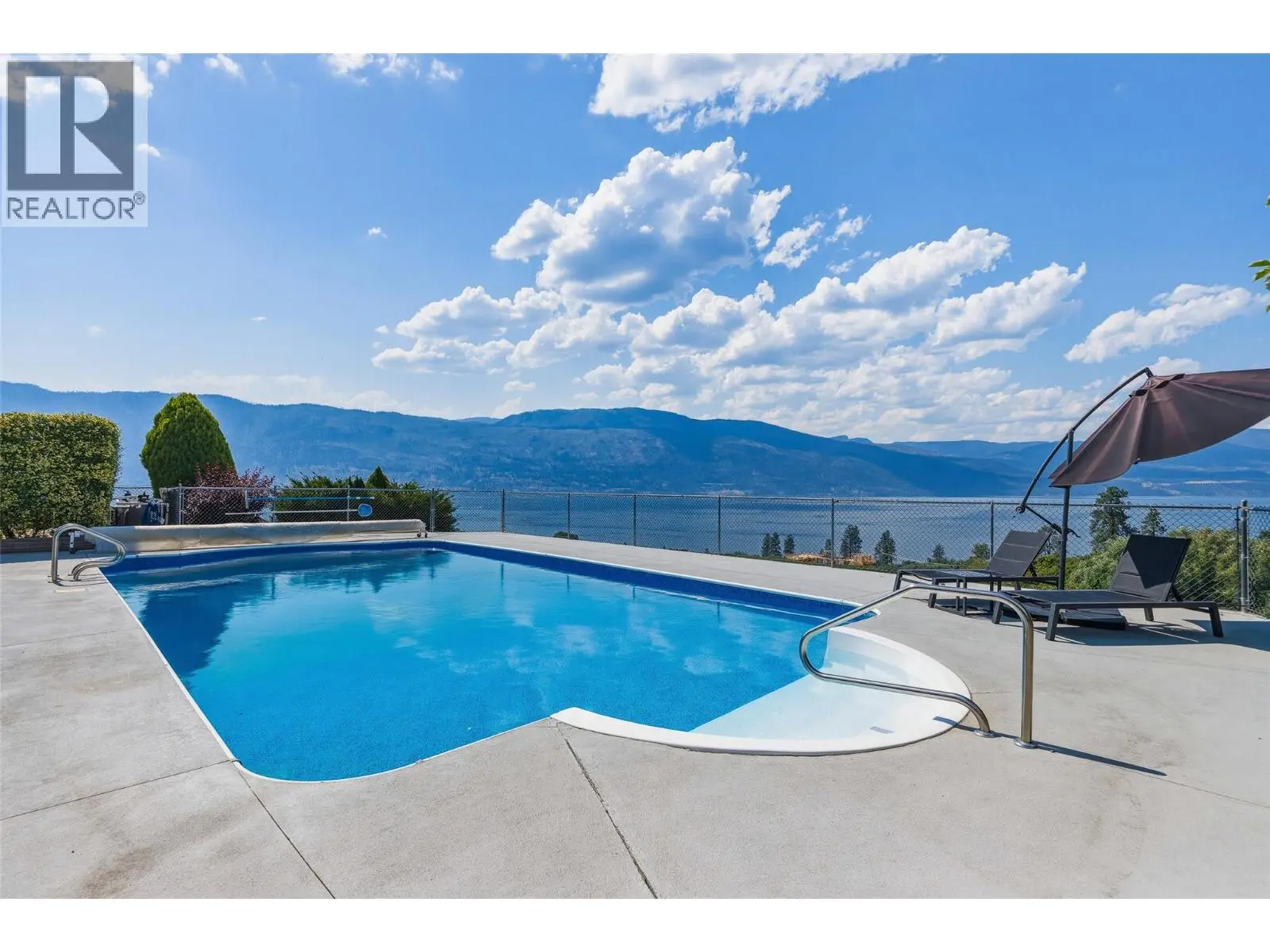 1090 Camp Road. Lake Country, British Columbia