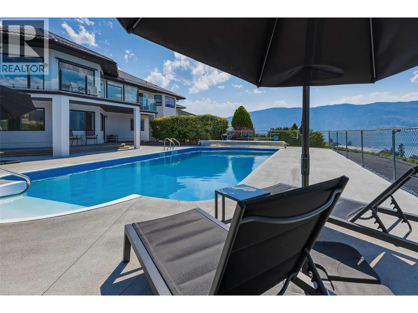 1090 Camp Road. Lake Country, British Columbia