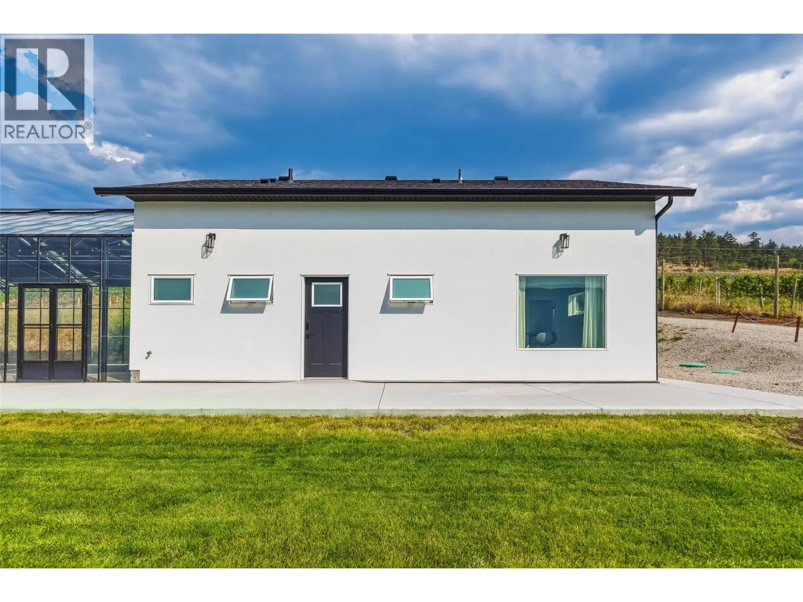 1090 Camp Road. Lake Country, British Columbia