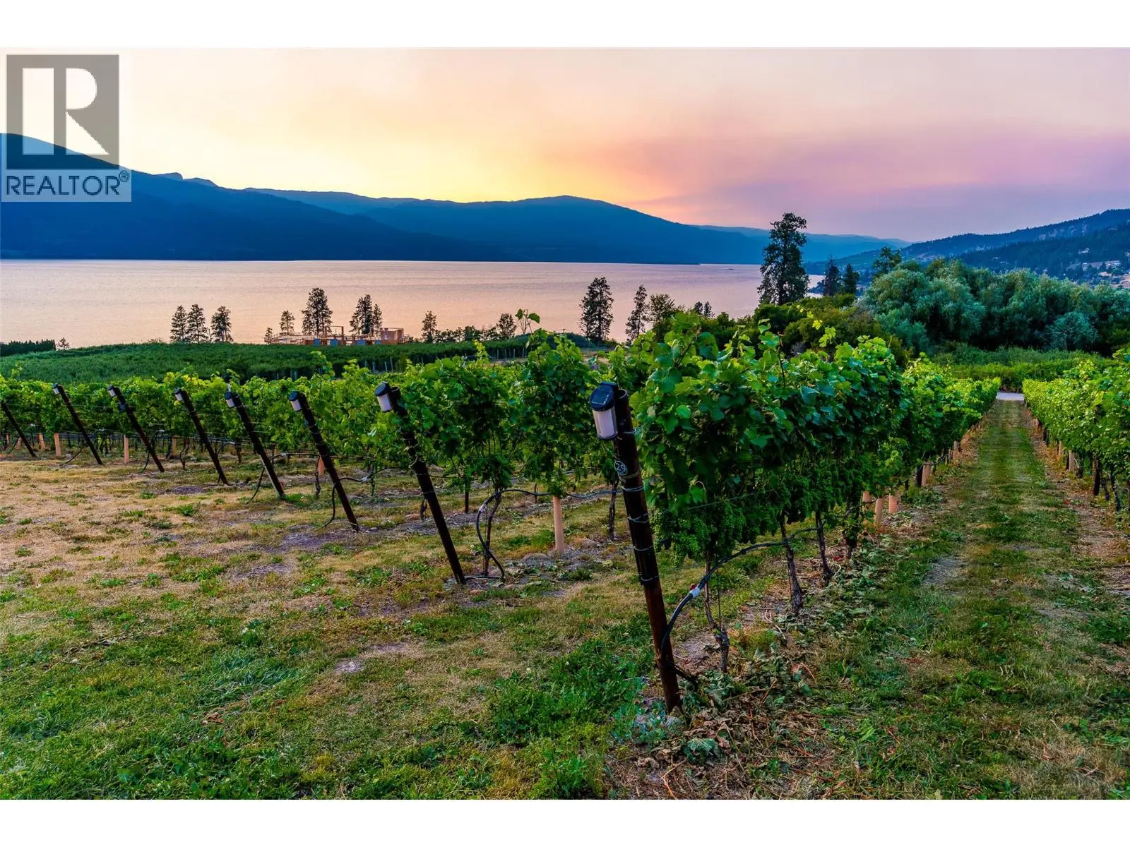 1090 Camp Road. Lake Country, British Columbia