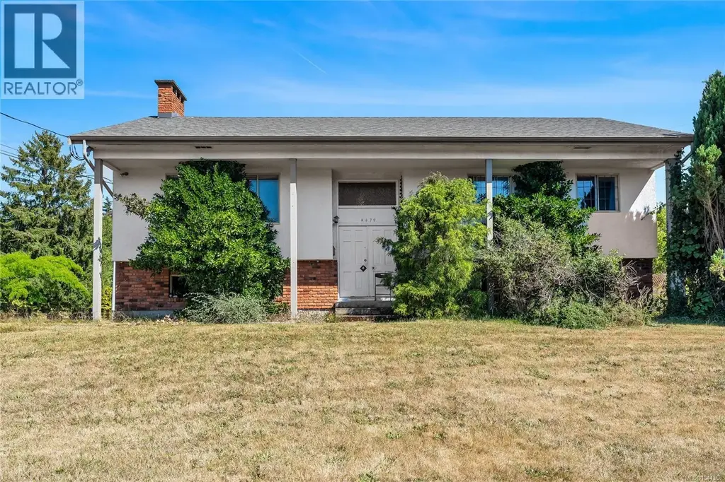 4479 Majestic Dr, Saanich