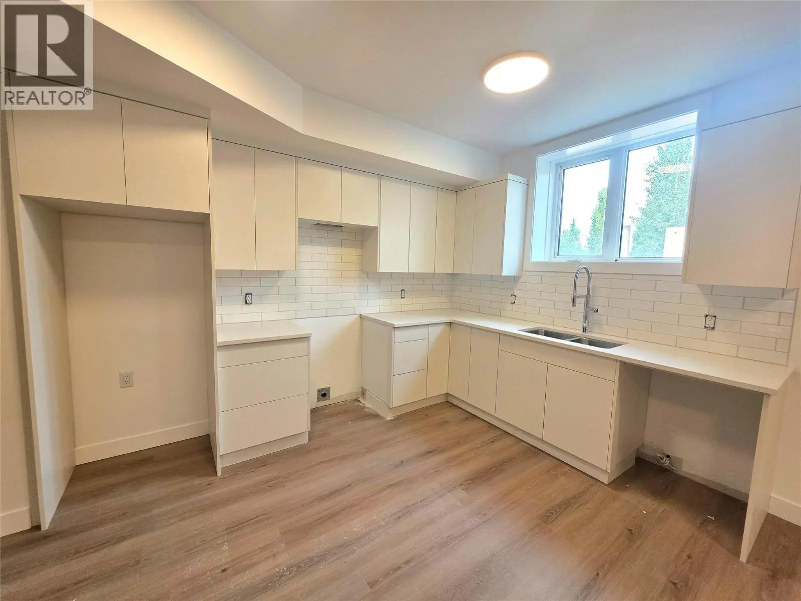 491 Clifton Road N. Kelowna, British Columbia