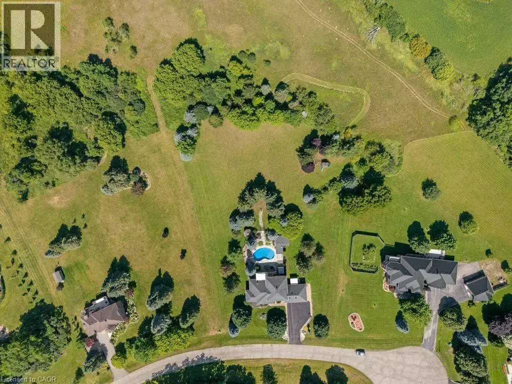 216 Red Maple Court, North Dumfries