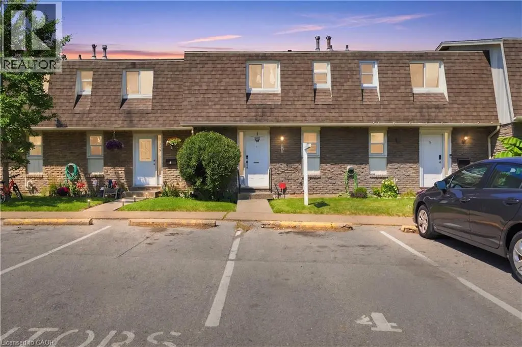 131 Rockwood Avenue Unit# 4, St. Catharines