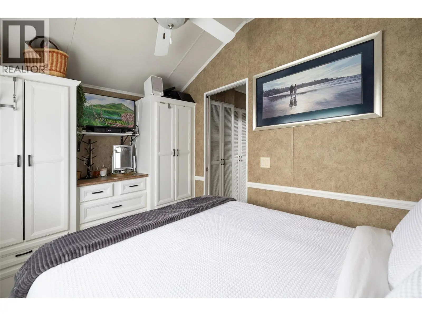 8000 Highland Road Unit# 33. Vernon, British Columbia