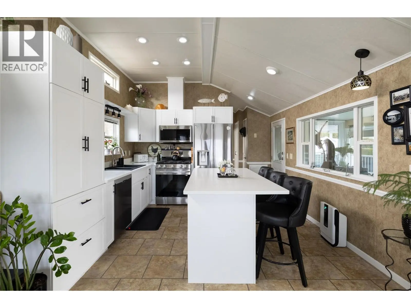 8000 Highland Road Unit# 33. Vernon, British Columbia