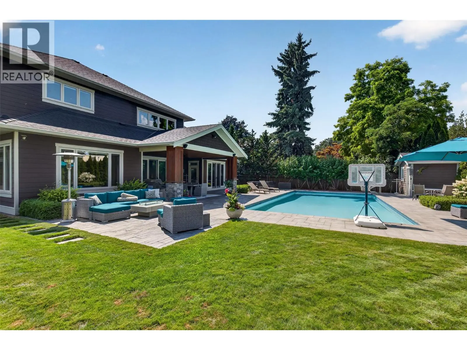 438 Farris Road. Kelowna, British Columbia