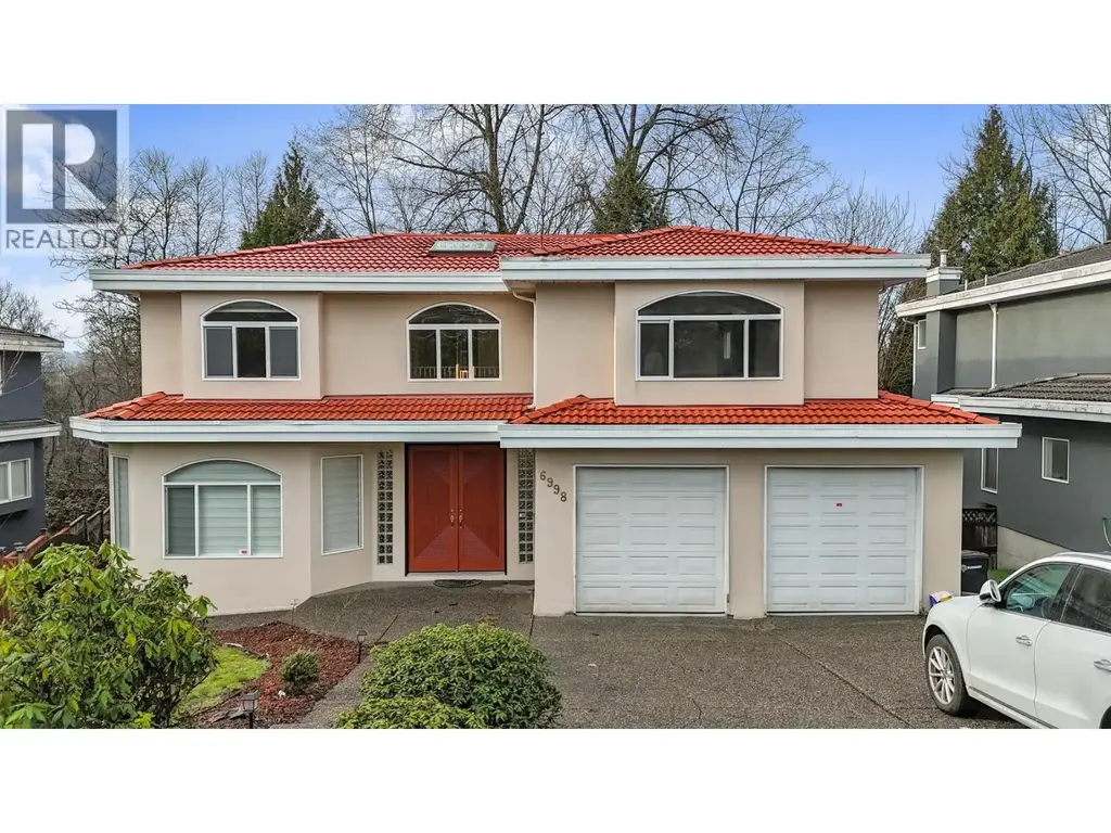 6998 Fielding Court, Burnaby