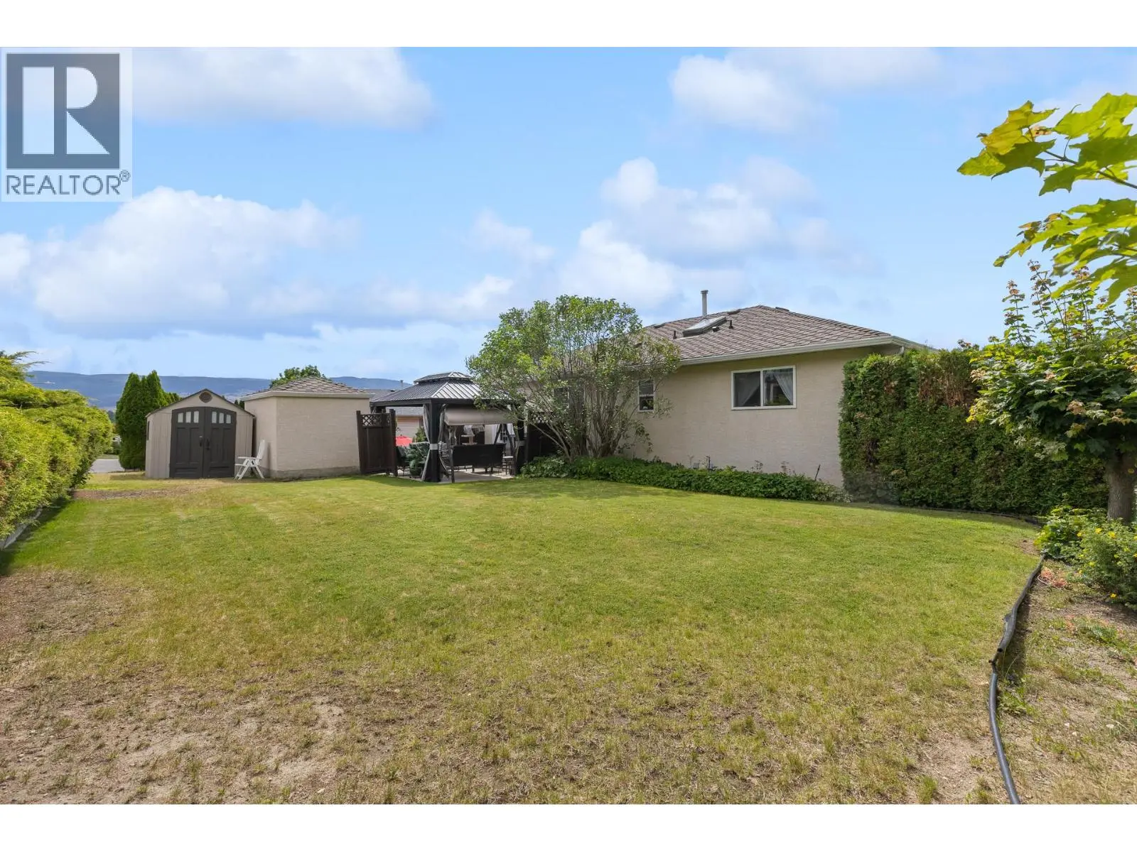 280 Cosens Court. Kelowna, British Columbia