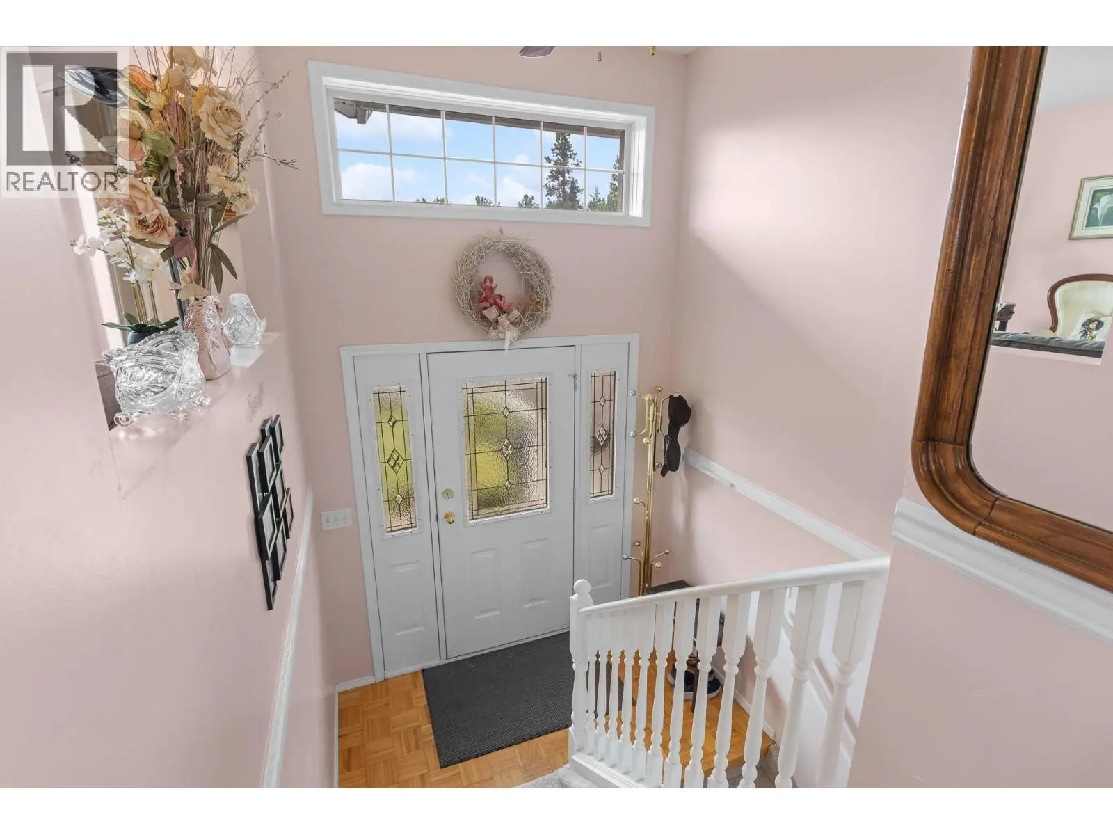 280 Cosens Court. Kelowna, British Columbia