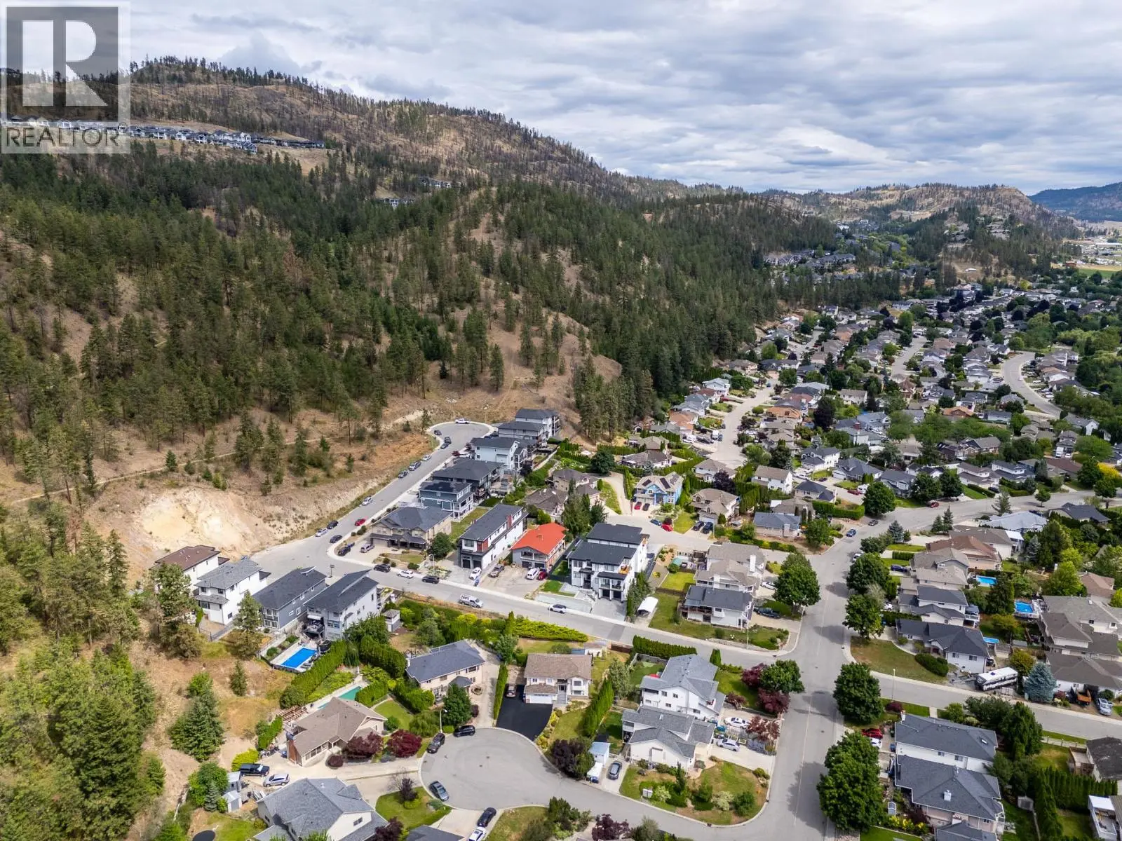 280 Cosens Court. Kelowna, British Columbia