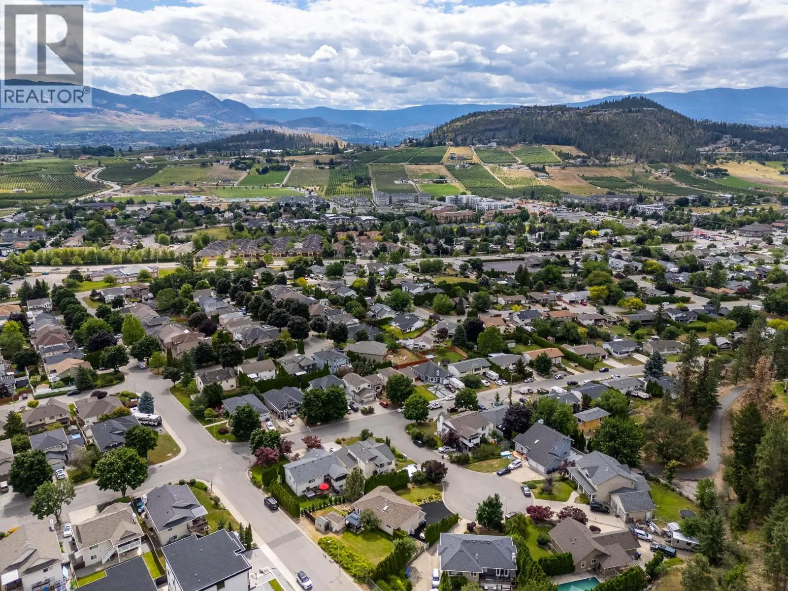 280 Cosens Court. Kelowna, British Columbia
