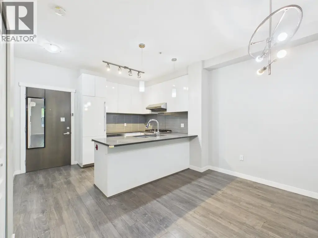 118 9399 Alexandra Road, Richmond