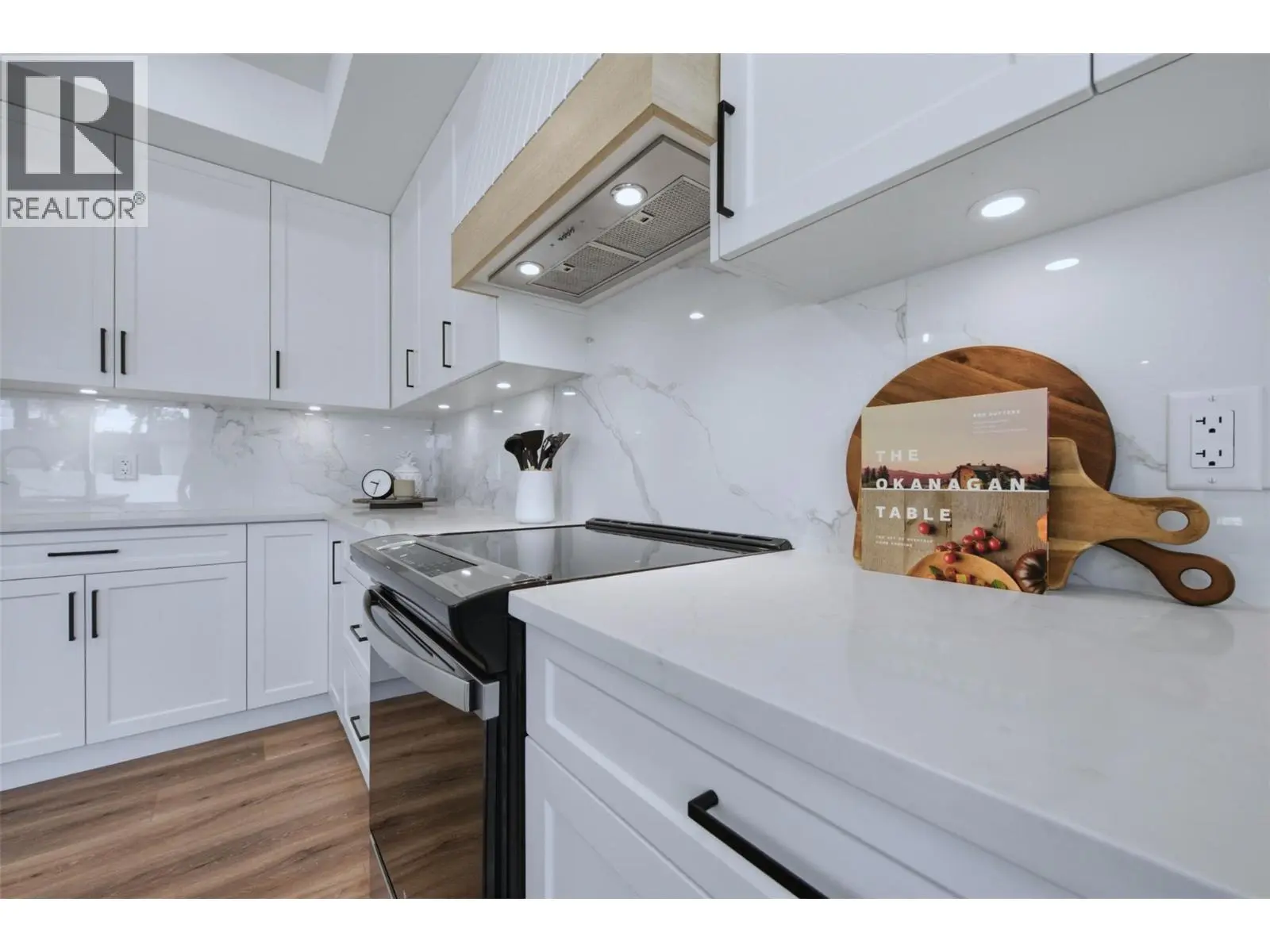 11565 Okanagan Centre Road E Unit# 8. Lake Country, British Columbia