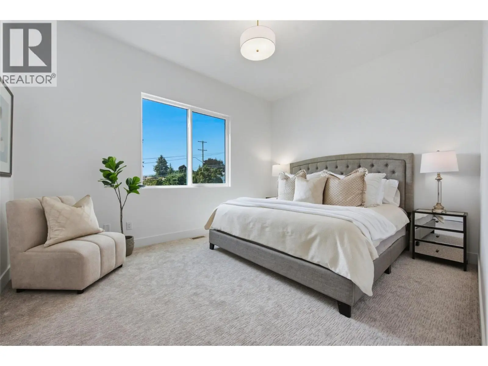 11565 Okanagan Centre Road E Unit# 8. Lake Country, British Columbia