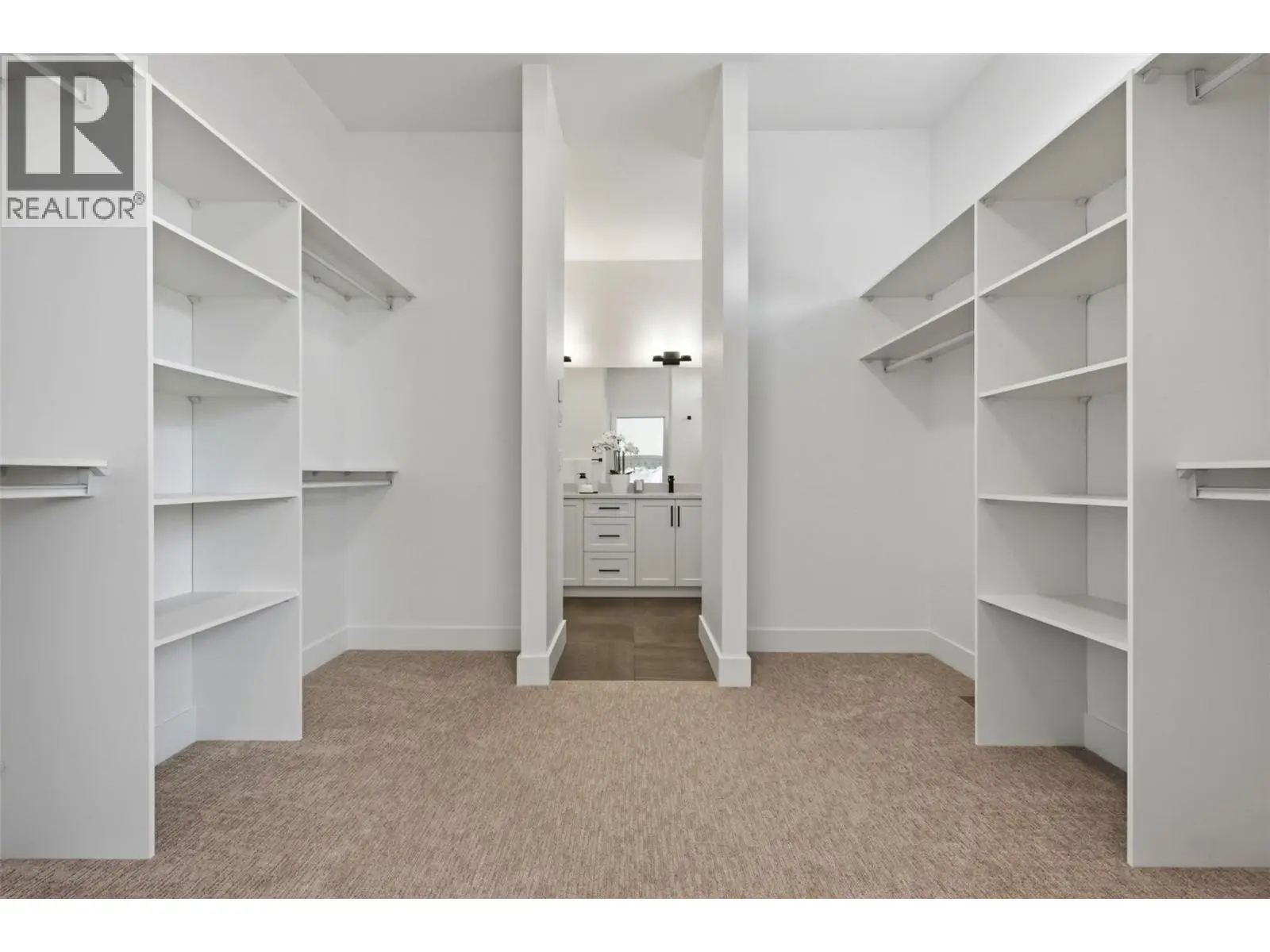 11565 Okanagan Centre Road E Unit# 8. Lake Country, British Columbia