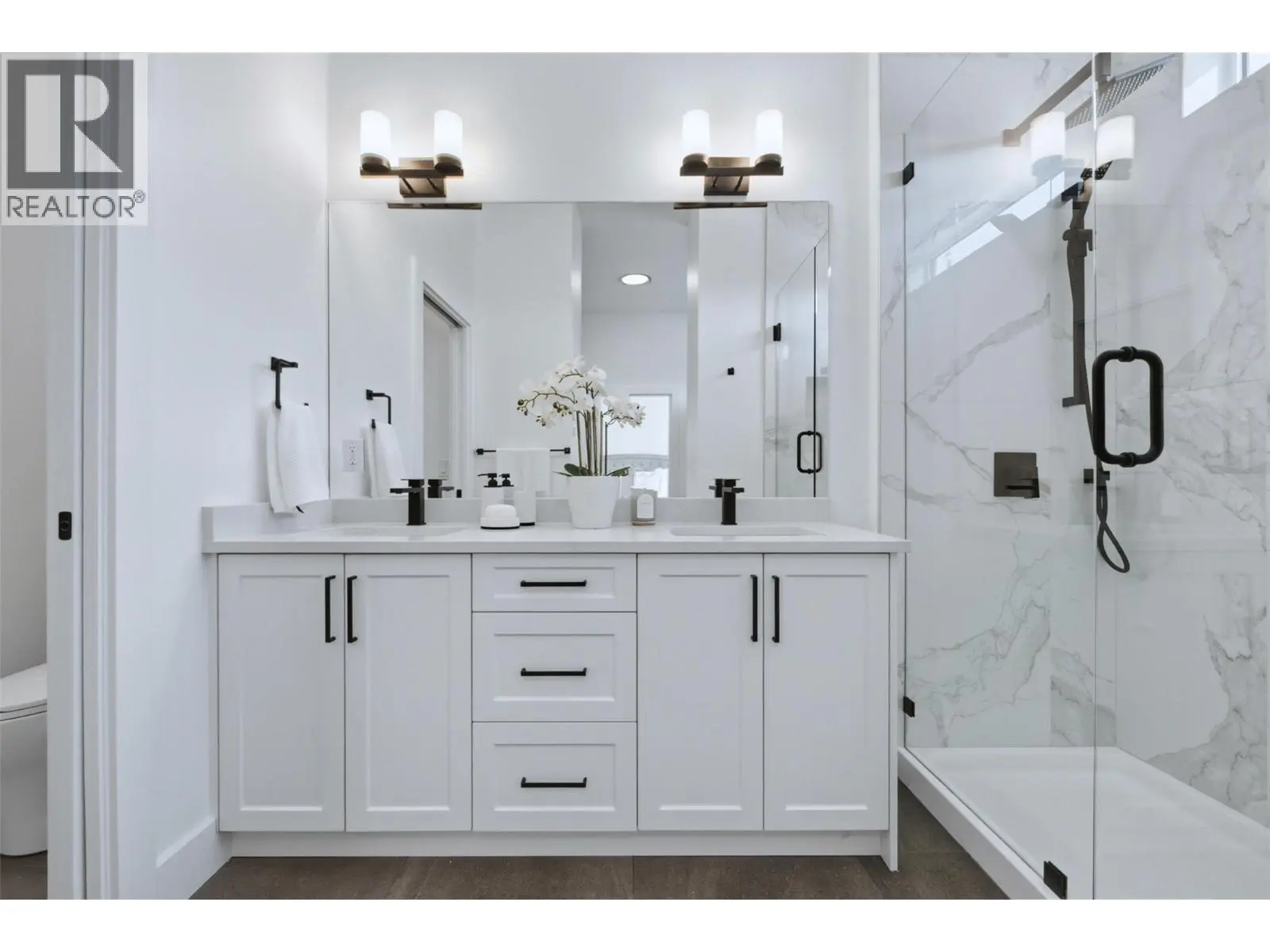 11565 Okanagan Centre Road E Unit# 8. Lake Country, British Columbia