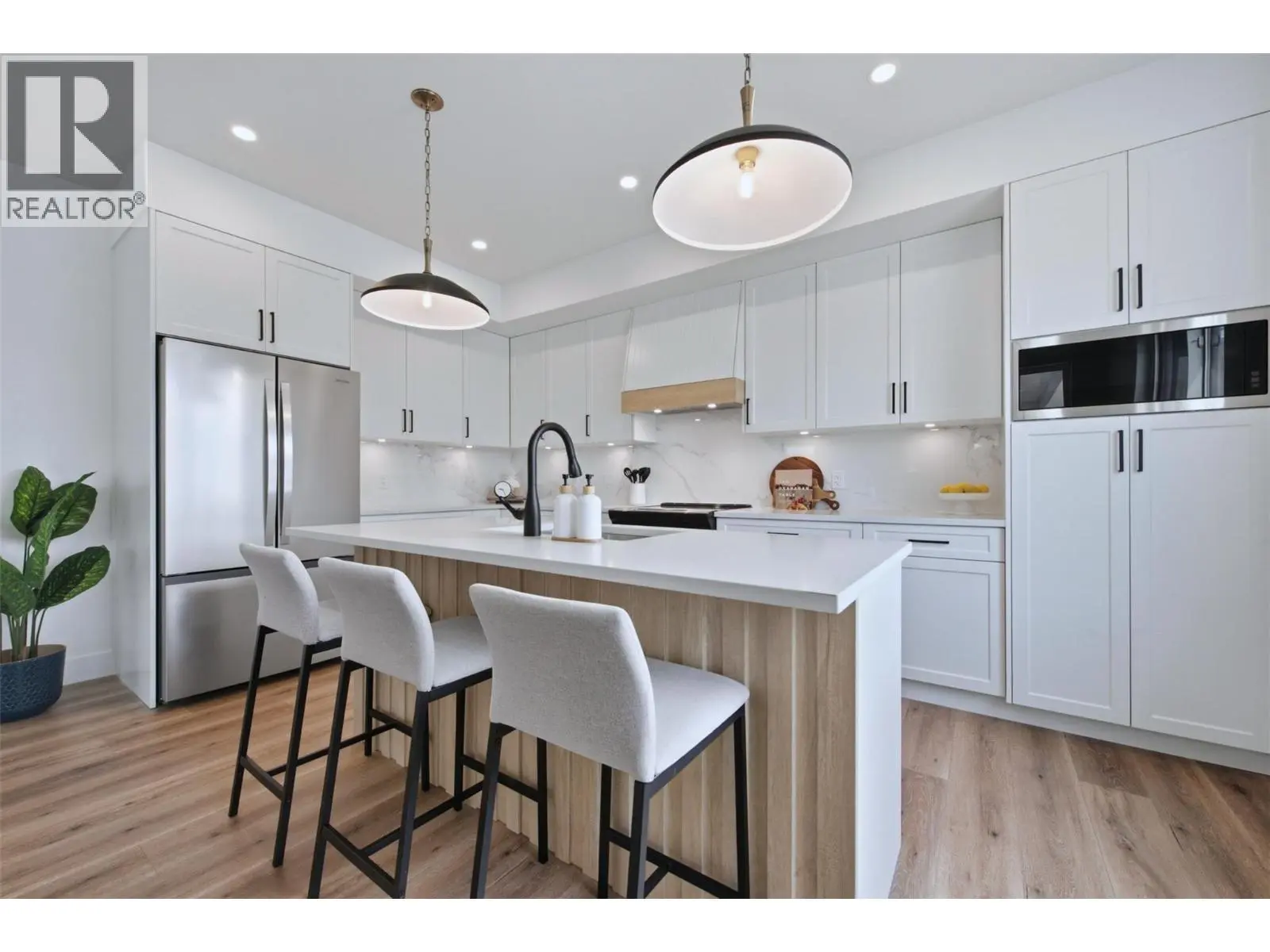 11565 Okanagan Centre Road E Unit# 8. Lake Country, British Columbia