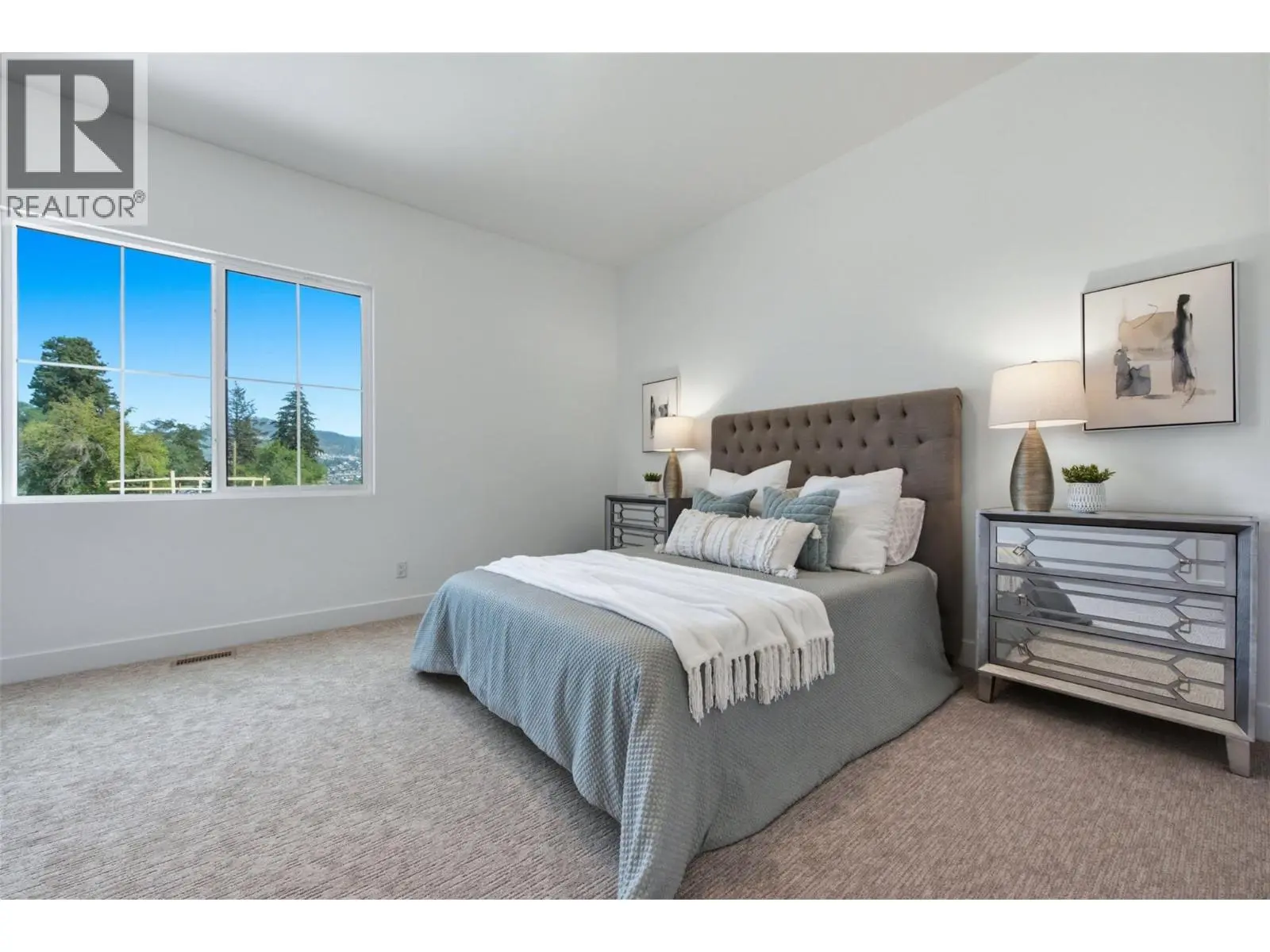 11565 Okanagan Centre Road E Unit# 8. Lake Country, British Columbia