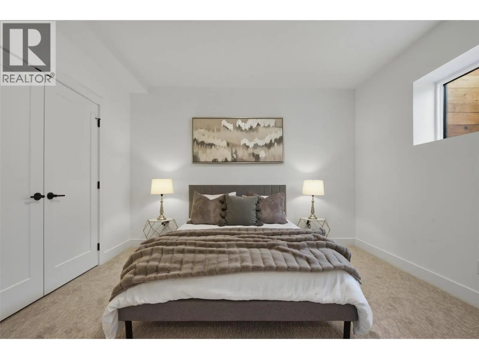 11565 Okanagan Centre Road E Unit# 8. Lake Country, British Columbia