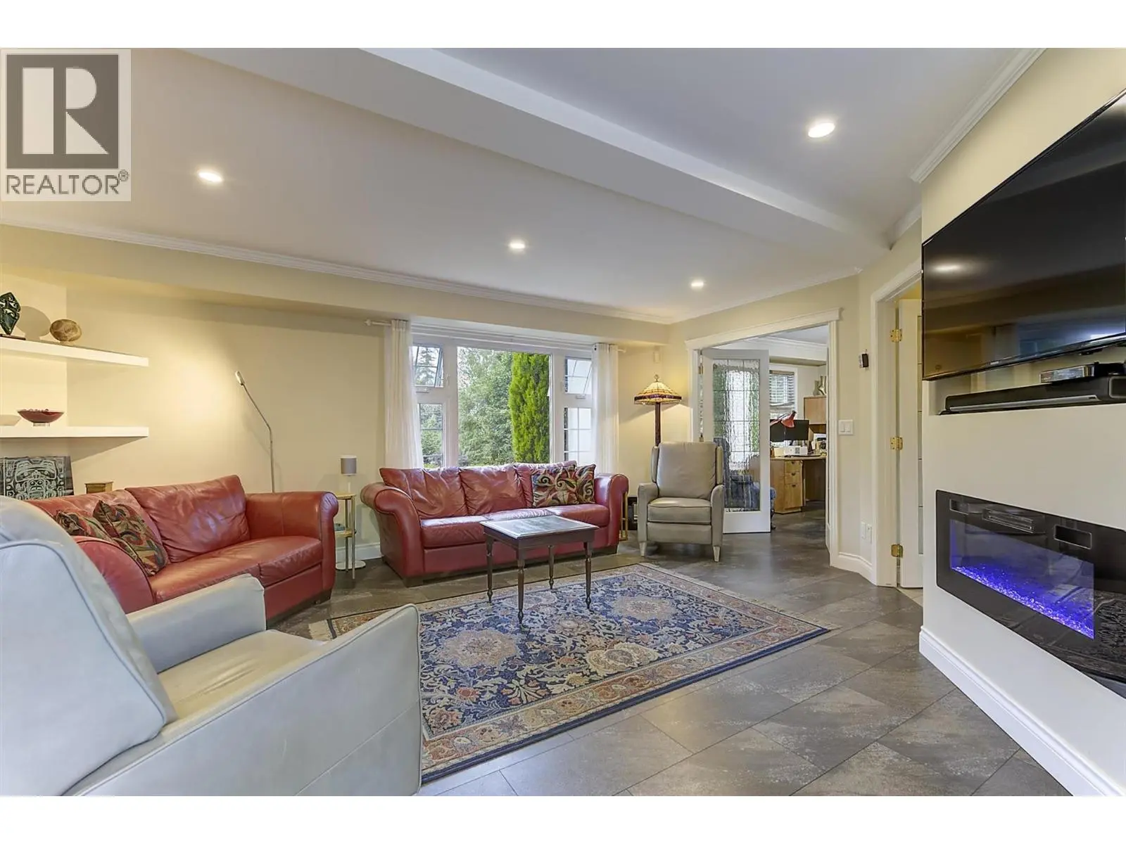 4299 Hobson Road. Kelowna, British Columbia