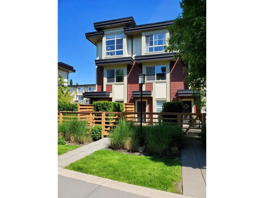 61 19477 72a Avenue, Surrey