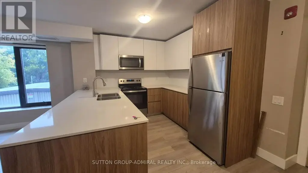 202 - 293 Viewmount Avenue, Toronto (Yorkdale-Glen Park)