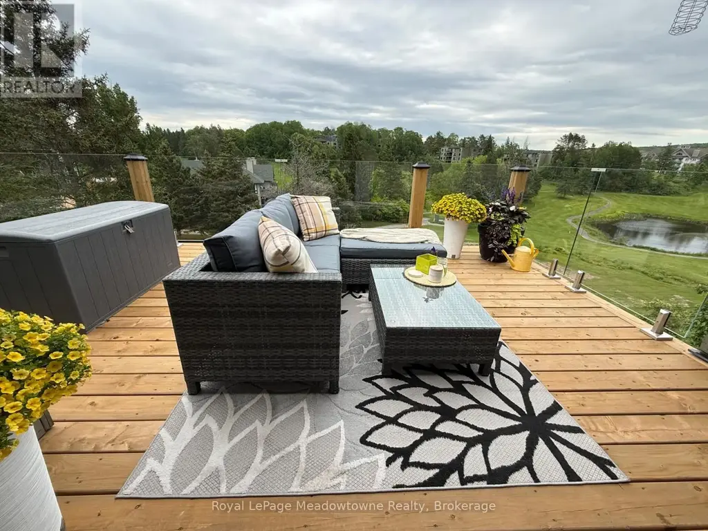 301 - 34 Deerhurst Greens Road, Huntsville (Chaffey)