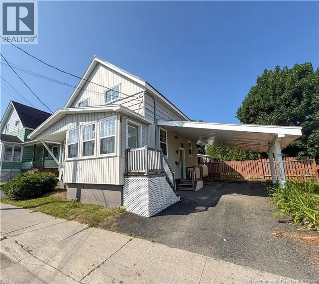 23 Sugarloaf Street, Campbellton