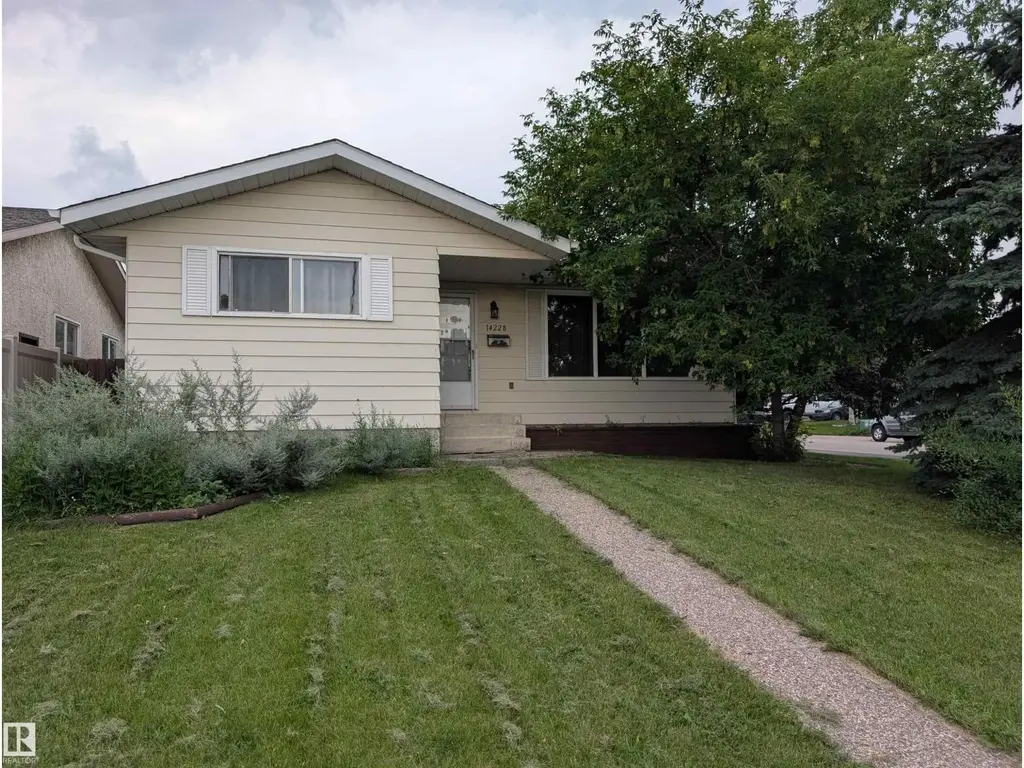 14228 22 St Nw, Edmonton