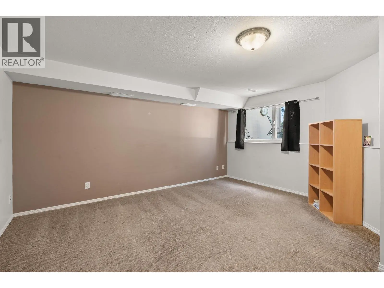130 Dundas Rd. Road Unit# 5 Lot# 5. Kelowna, British Columbia