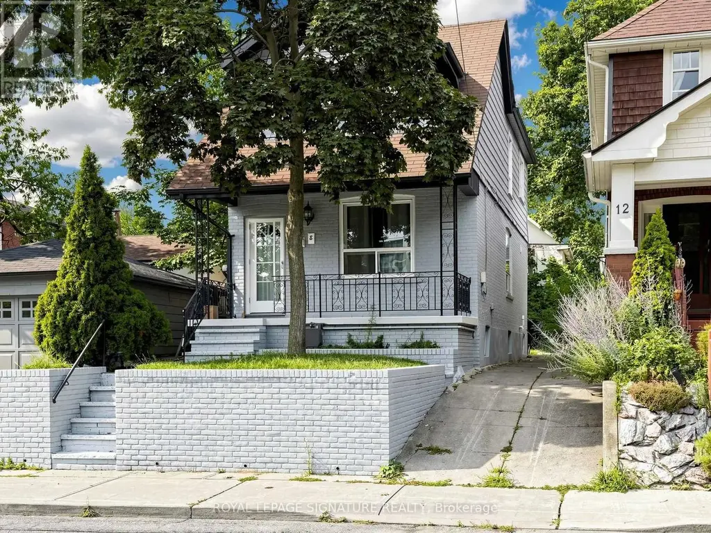 8 Harris Avenue, Toronto (East End-Danforth)