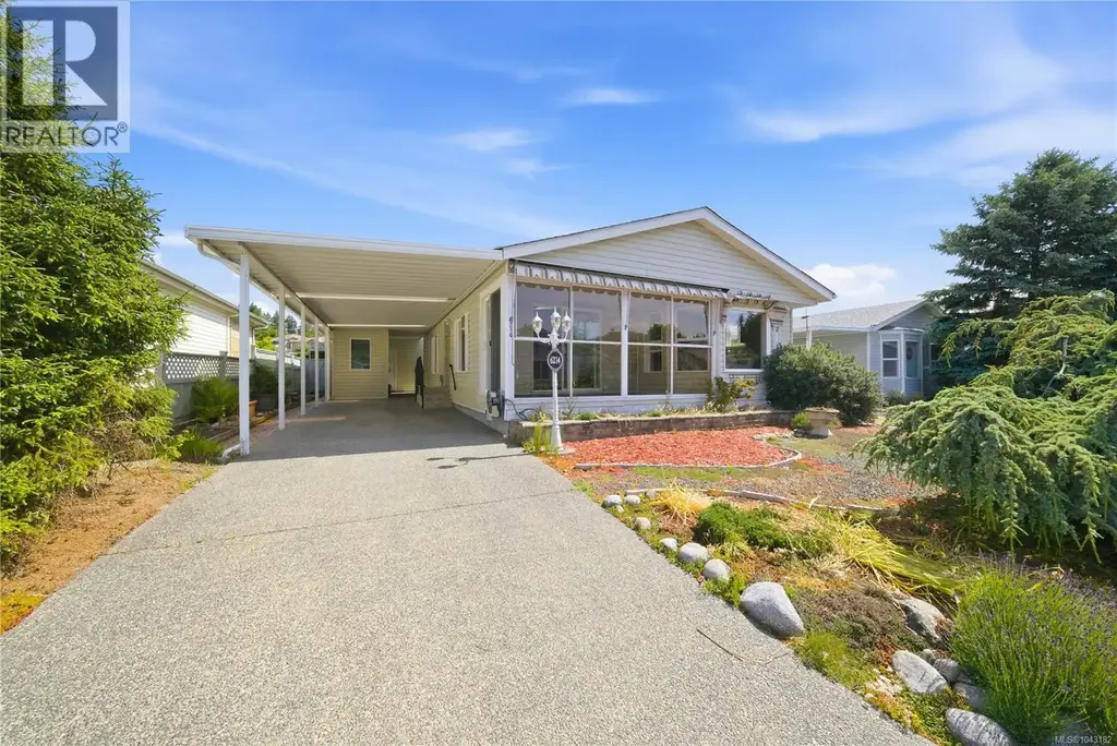 6214 Rich Rd, Nanaimo