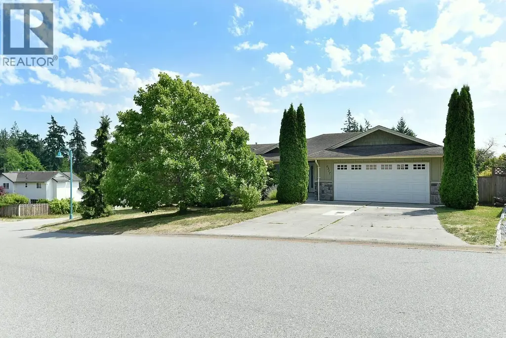 6317 Samron Road, Sechelt