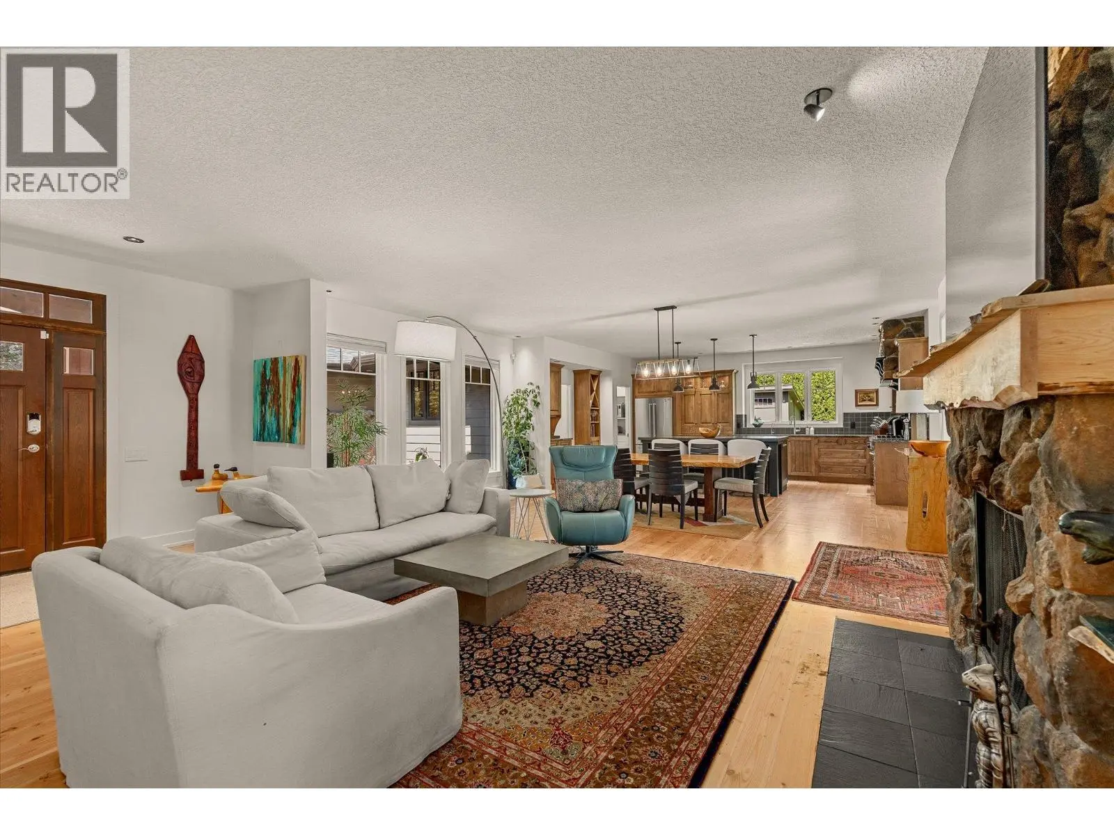 4295 Hobson Road. Kelowna, British Columbia