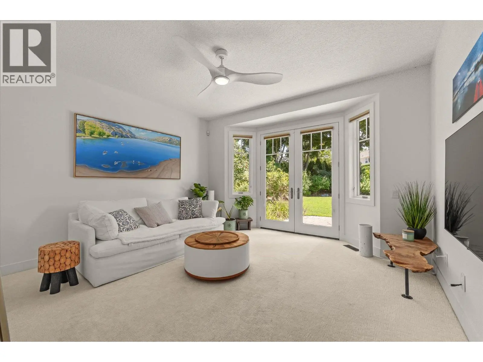 4295 Hobson Road. Kelowna, British Columbia