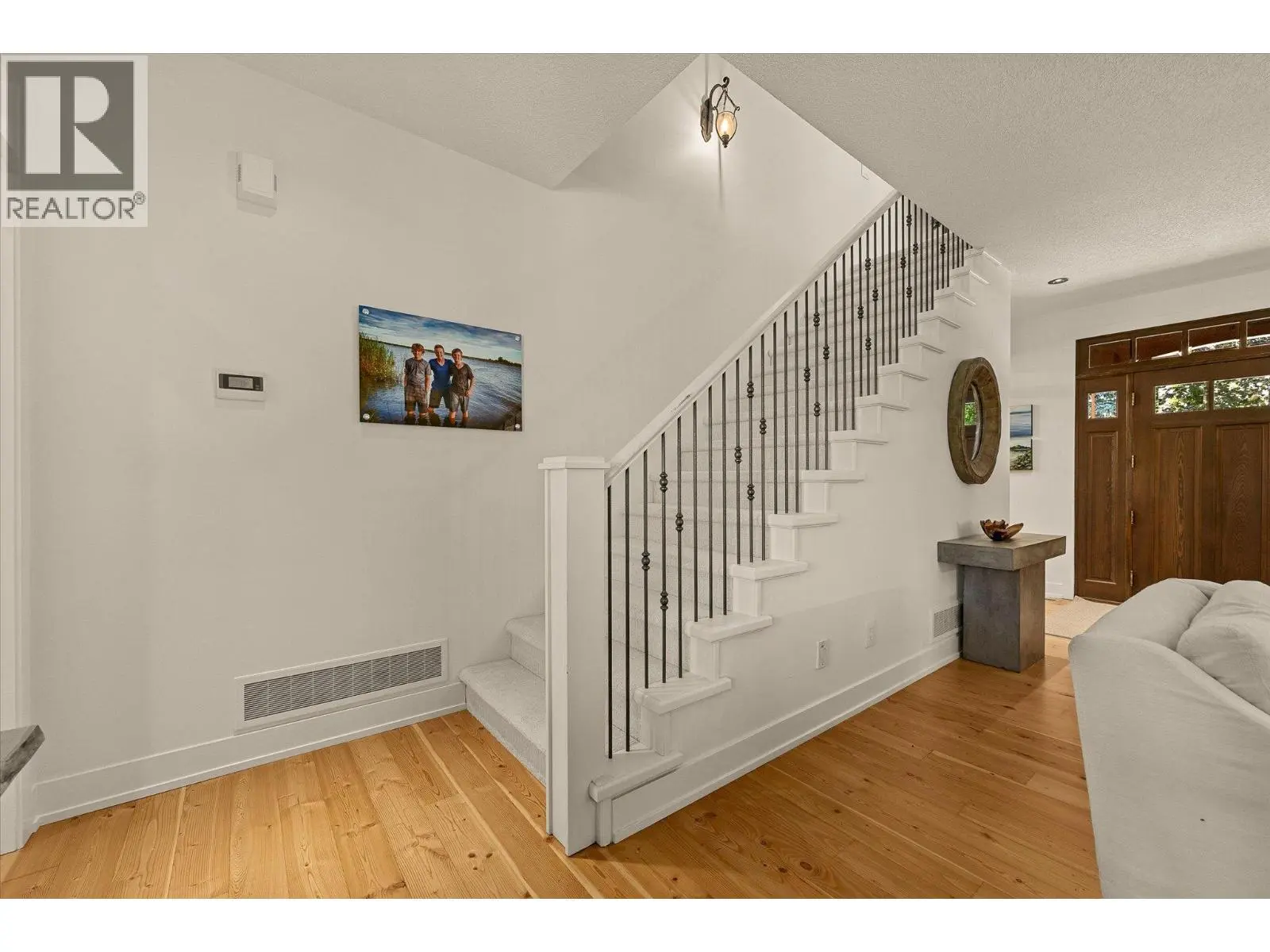 4295 Hobson Road. Kelowna, British Columbia