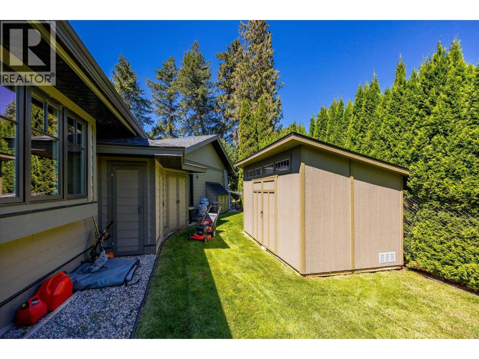 4295 Hobson Road. Kelowna, British Columbia