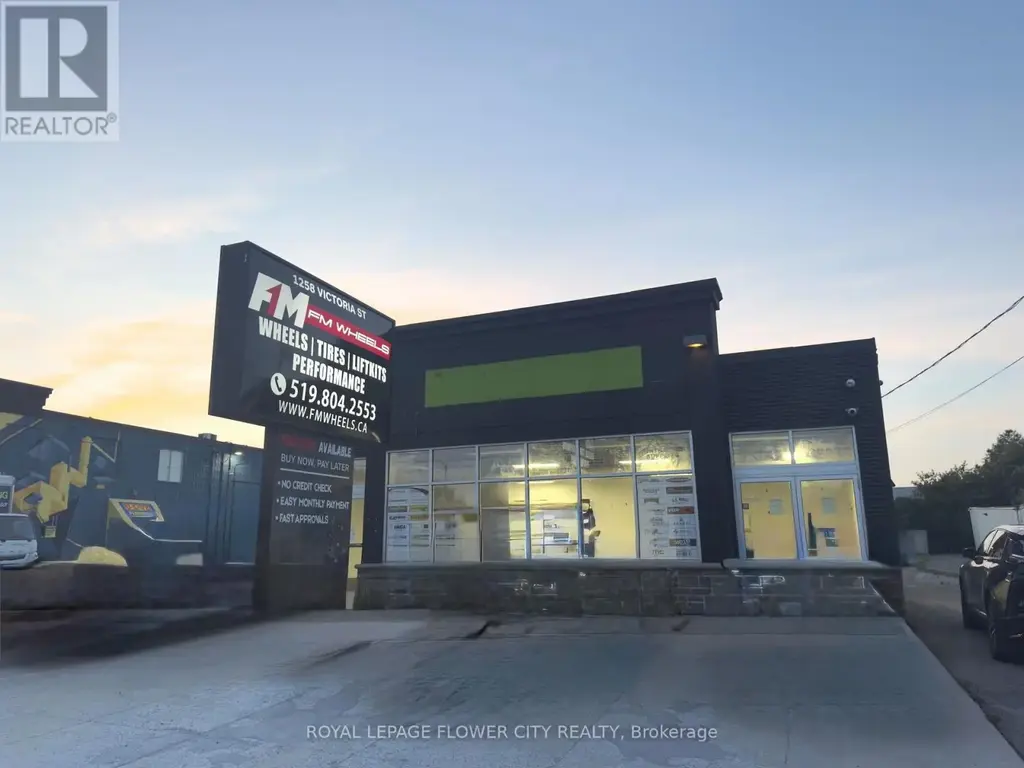 1258 Victoria Street, Kitchener